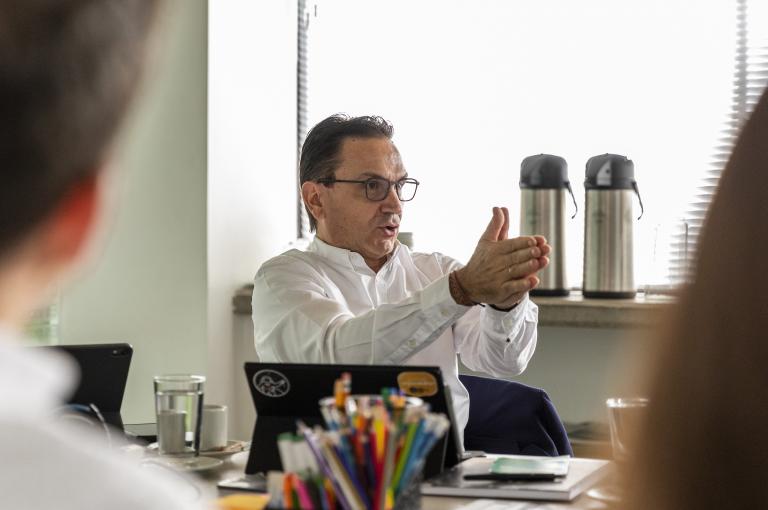 La utilidad neta de Bancolombia aumentó 17 % de acuerdo con los resultados publicados por la entidad. En la foto está Juan Carlos Mora, su presidente. FOTO ANDRÉS CAMILO SUÁREZ