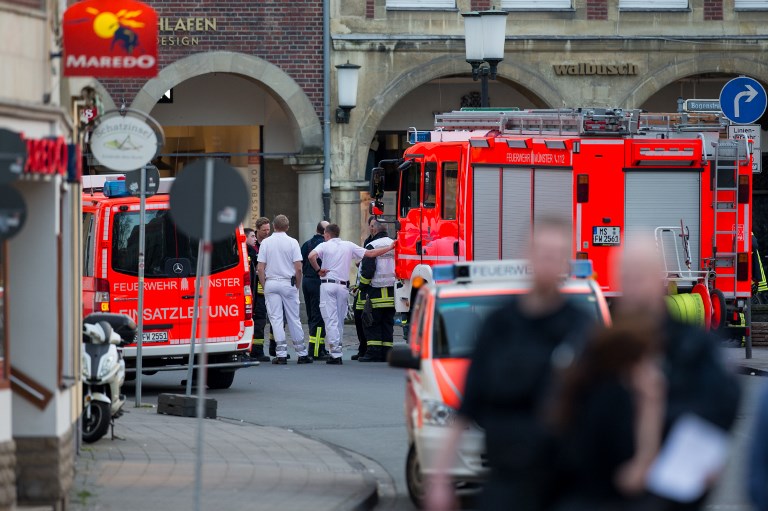 Autoridades atendiendo la emergencia. FOTO AFP