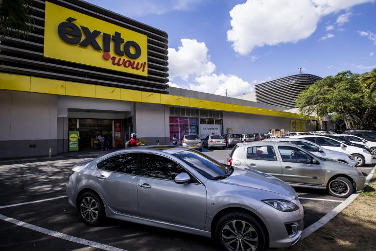 El Grupo Éxito obtuvo 4,7 veces las utilidades que vio en el tercer trimestre de 2019. FOTO: Jaime Pérez