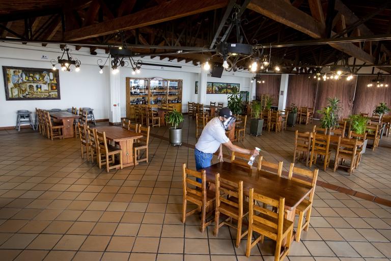 16 restaurantes están a la espera de que se apruebe su plan piloto para reabrir en Rionegro, Sabaneta y Envigado. FOTO jaime Pérez Munévar