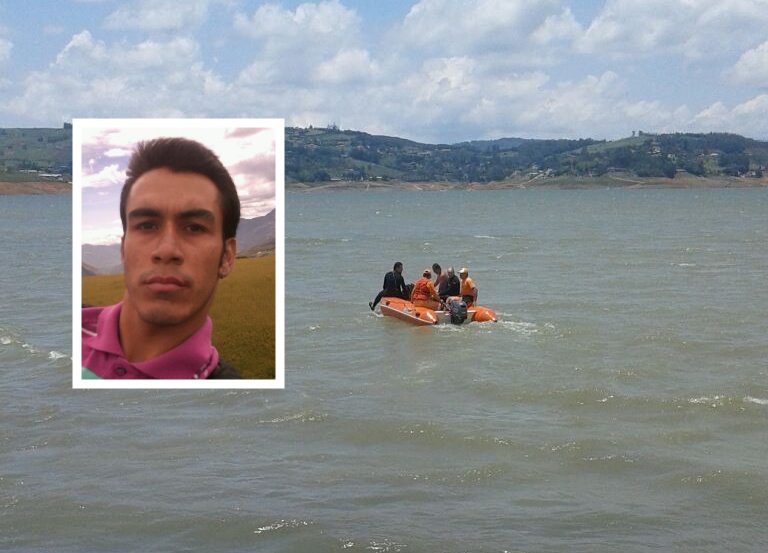Las autoridades buscan el cuerpo sin vida de Juan Manuel Carrillo Vásquez, un reconocido parapentista antioqueño que se lanzó a nadar en el Lago Calima y no volvió a salir. FOTO @TaxistasRed