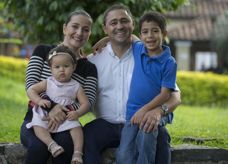 La familia Correa Álvarez, Mary Luz, Jorge, Celeste y Daniel. Foto: Donaldo Zuluaga 