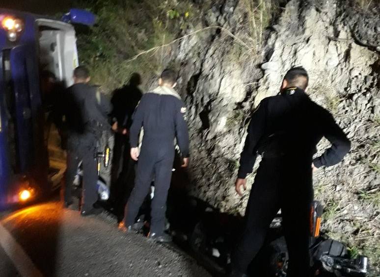 34 agentes del Esmad heridos en accidente en Santa Fe de Antioquia