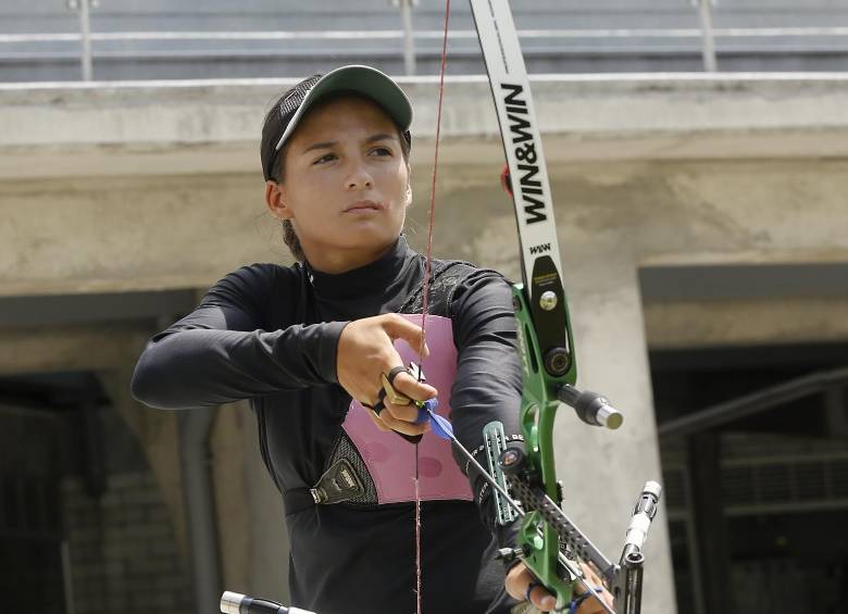 Carolina tiene 19 años de edad y ya acumula 33 preseas nacionales, entre oro, plata y bronce. FOTO JUAN ANTONIO SÁNCHEZ