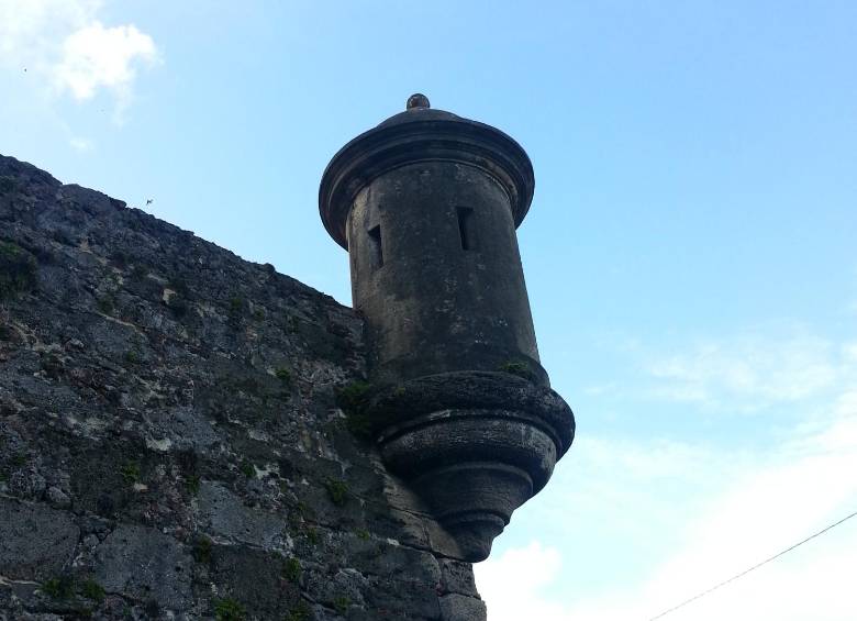 El Viejo San Juan a pie: de La Perla y el mofongo