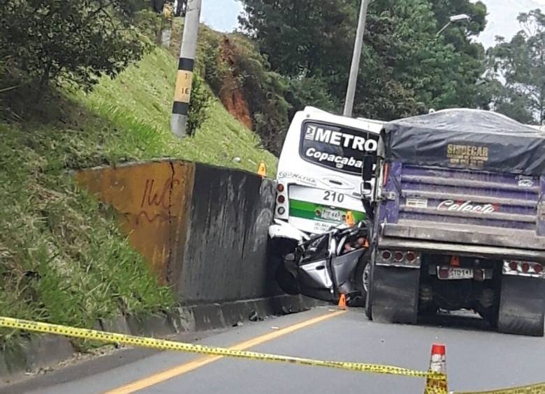 Accidente entre Girardota y Copacabana deja tres muertos