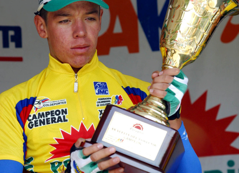 En sus inicios, con el equipo Aguardiente Antioqueño, se coronó campeón de la Vuelta del Porvenir 2004. FOTO CORTESÍA