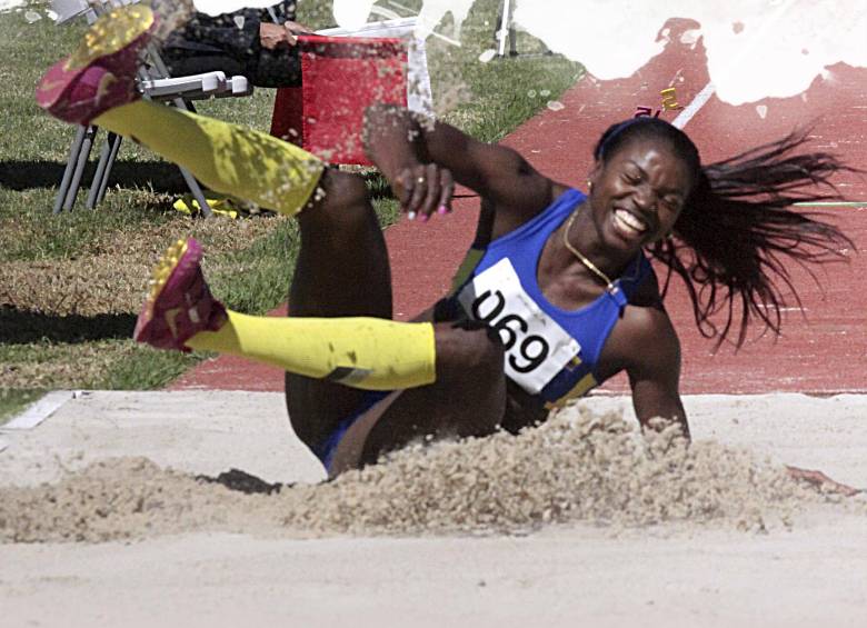 Aunque no pasó de los 15 metros, el 14.57 que realizó Ibargüen es nueva marca centroamericana. FOTO colprensa