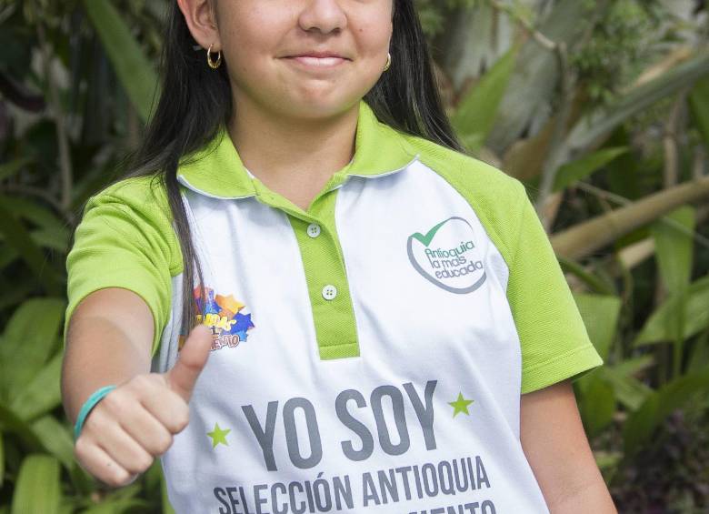 Laura Suárez Naranjo tiene 11 años. Estudiante de grado 5.° del colegio Cumbres, de Envigado. Amante de las Ciencias Naturales.