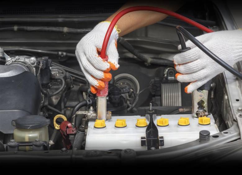 Cinco consejos para mantener a punto la batería del carro
