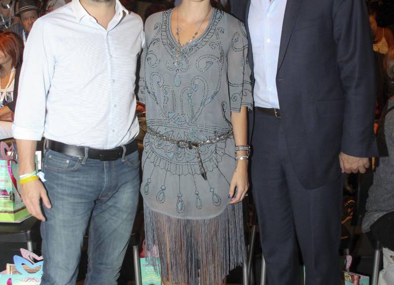 Tomas Mejía , Natalia Candamil y Carlos Eduardo Botero. Foto Cámara Lúcida.