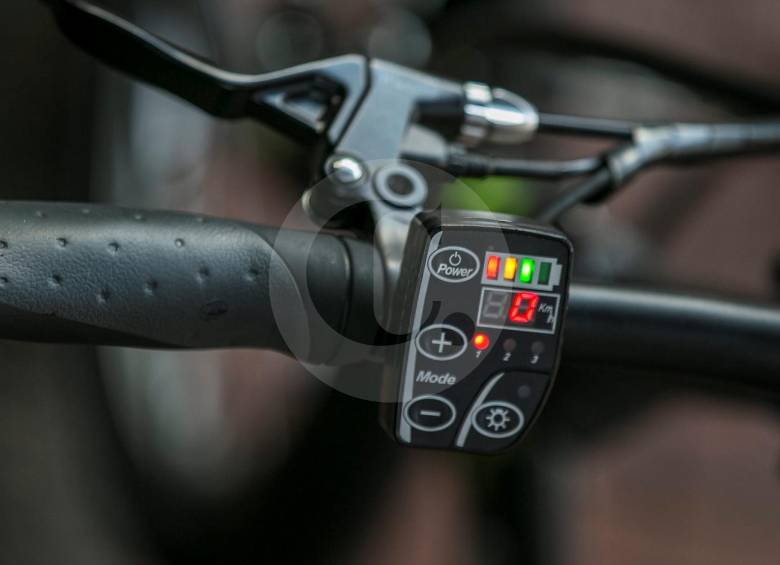 Las bicicletas con pedaleo asistido quedan exentas de la normatividad. FOTO juan antonio sánchez 