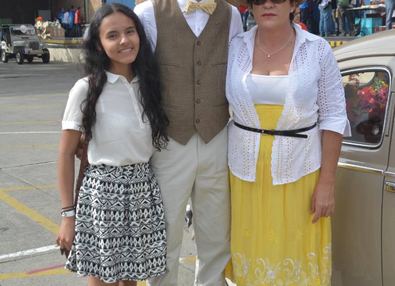 Faren Zuluaga, Nicolás Pardo y Claudia Arango. Foto Cámara Lúcida.