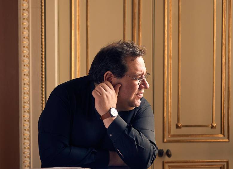 El cantante compartirá escenario con el pianista Alejandro Roca. FOTO Cortesía Teatro Metropolitano.