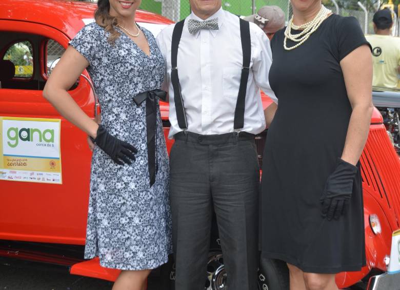 Luisa Gómez, Fernando Gómez y Mónica Cardona. Foto Cámara Lúcida.
