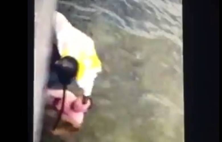 Los colombianos dijeron haber salvado al ruso de una “hipotermia”, aunque no dieron detalles de cuánto tiempo llevaba en el agua ni de la temperatura en el sitio. FOTO TWITTER