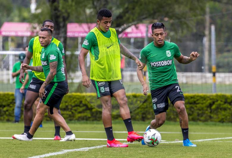Los jugadores de Atlético Nacional retomaron los entrenamientos colectivos. FOTO JUAN ANTONIO SÁNCHEZ
