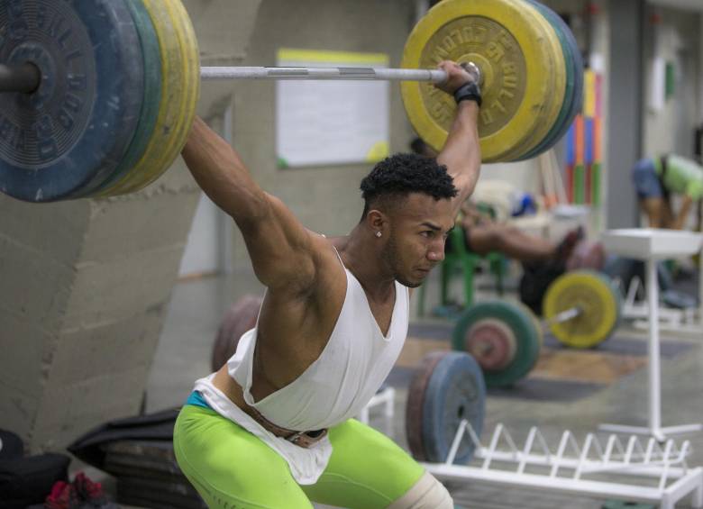 Moreno es actual subcampeón panamericano. Lleva un registro de 360 kilos alzados, mejor marca personal. FOTO JUAN A. SÁNCHEZ