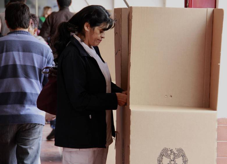 El Consejo Nacional Electoral sigue resolviendo los recursos de reposición interpuestos por quienes no están de acuerdo con la anulación de sus cédulas para las elecciones del próximo 25 de octubre. FOTO COLPRENSA