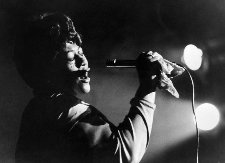 Imagen de 1966. Ella Fitzgerald canta en vivo en Barcelona, España. FOTO Archivo EFE