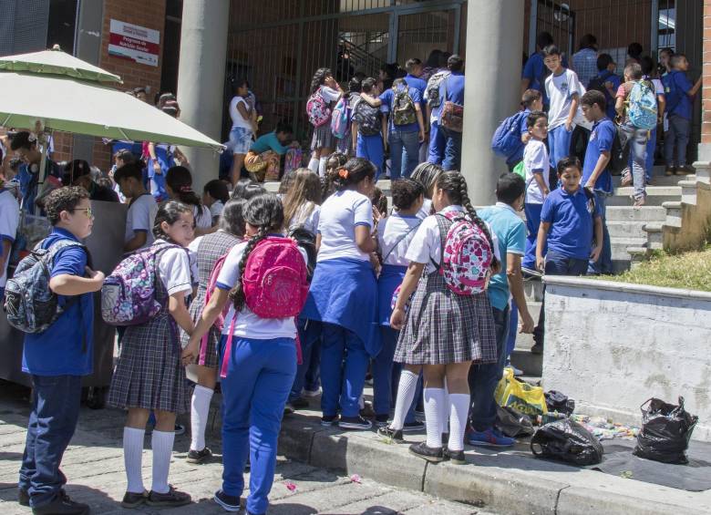 Según dos expertos, en las propuestas sobre educación los candidatos presidenciales están más enfocados en la cobertura que en la calidad y la pertinencia de los programas escolares y universitarios. FOTO Robinson Sáenz Vargas