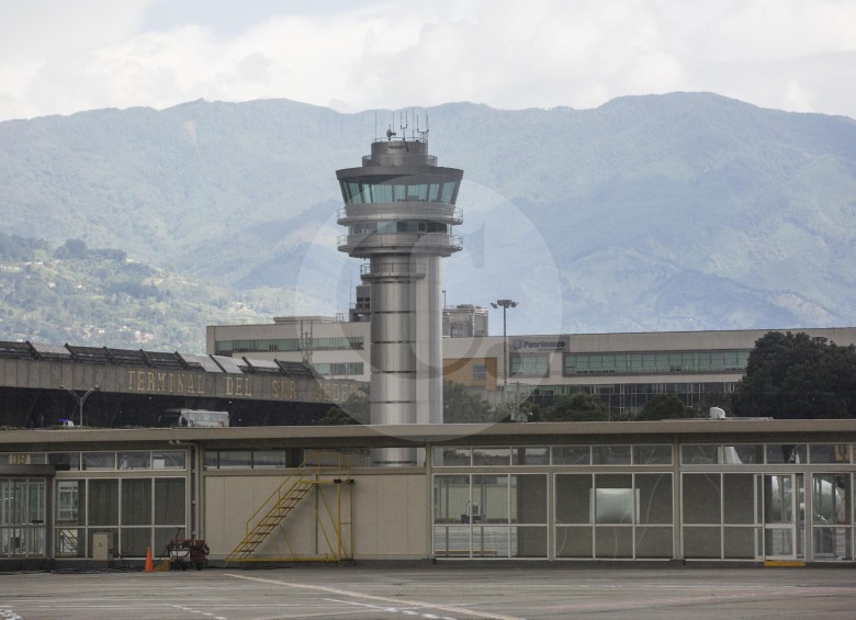 Bucaramanga, Montería y Quibdó, son los destinos que saldrán desde el aeropuerto Olaya Herrera. FOTO edwin bustamante