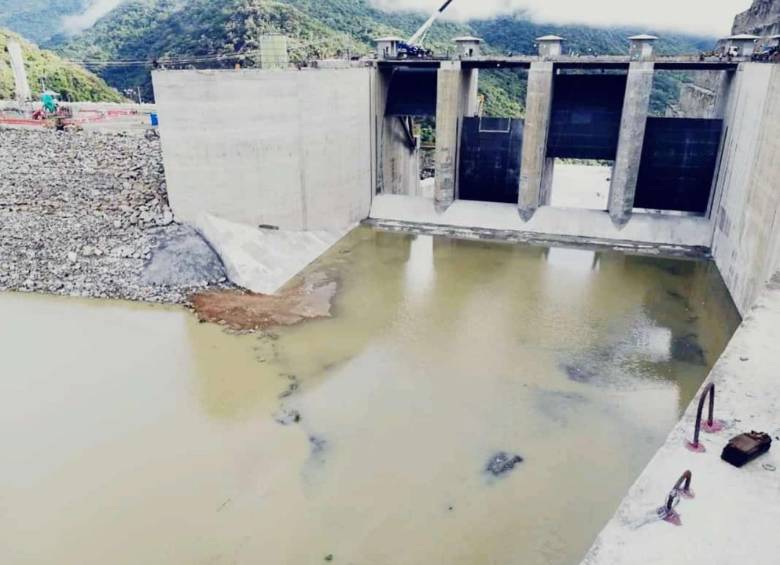 Nivel del embalse de Hidroituango está a un metro del vertedero. FOTO: CORTESÍA EPM