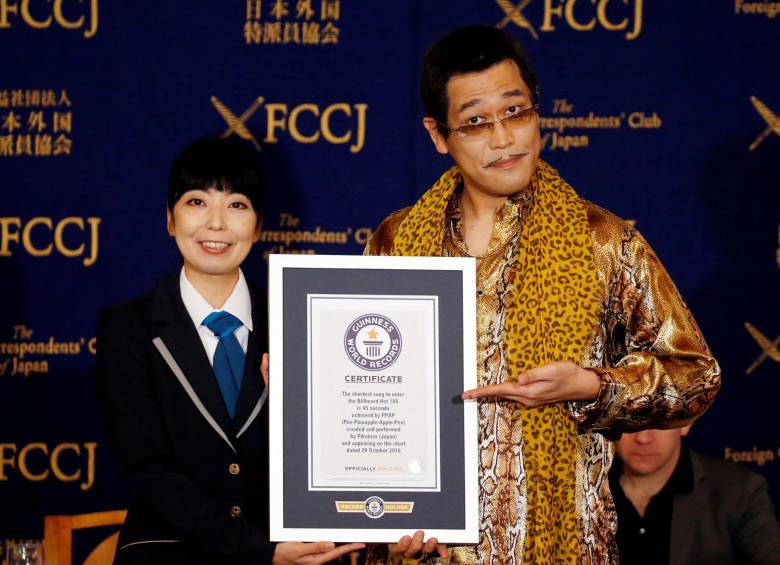 El humorista nipón Kosaka Daimao, más conocido como PikoTaro es el responsable de lo viral de la canción. FOTO Reuters