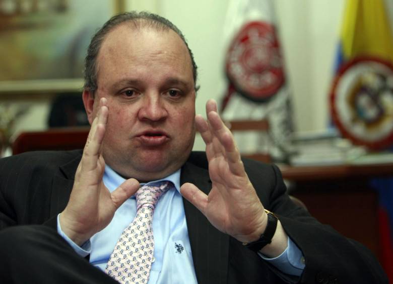 Jorge Enrique Vélez, gobernador (e) y superintendente de notariado, dijo que La Guajira requiere una intervención. FOTO colprensa