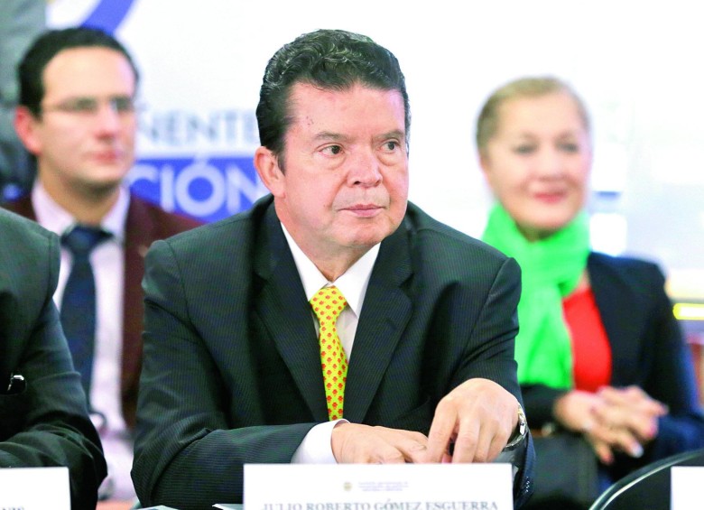 Tanto Julio Roberto Gómez, presidente de la CGT (Foto), como la ministra Alicia Arango aseguraron que es temprano para hablar sobre el incremento del mínimo. FOTO COLPRENSA
