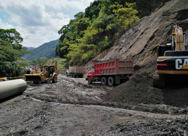 Durante el sábado hubo tiempo seco y favorable en el kilómetro 73 más 500 metros en San Luis, Antioquia. Foto Cortesía