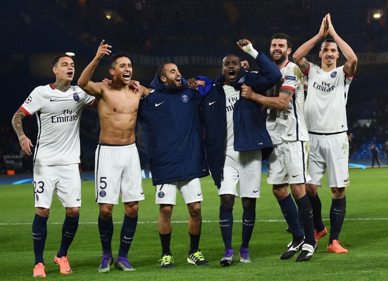El París Saint-Germain no dio lugar a la sorpresa y selló este miércoles su pase a cuartos de final de la Liga de Campeones después de derrotar al Chelsea por 1-2 en Londres. FOTO AFP