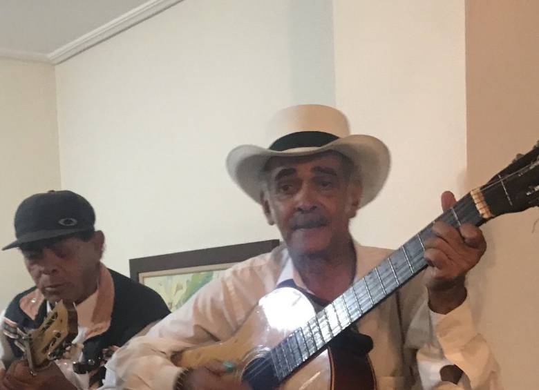 El dueto Renovadores en acción. FOTO @csaldita