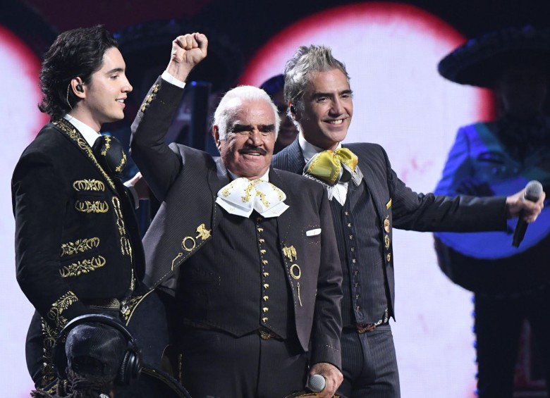 Alex, Vicente y Alejandro recorrieron décadas de música con sus interpretaciones. Foto: Valerie Macon - AFP 