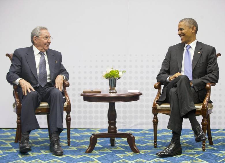 Tres días después de reunirse en Panamá con su homólogo cubano, Raúl Castro, Obama envió al Congreso un mensaje en el que avisa de que, si no hay acciones contrarias de los legisladores, Cuba saldrá dentro de 45 días de la lista de la que ha formado parte desde 1982. FOTO AP