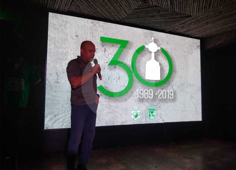 Luis Fernando Chonto Herrera contando su anécdota. FOTO JAIME PÉREZ