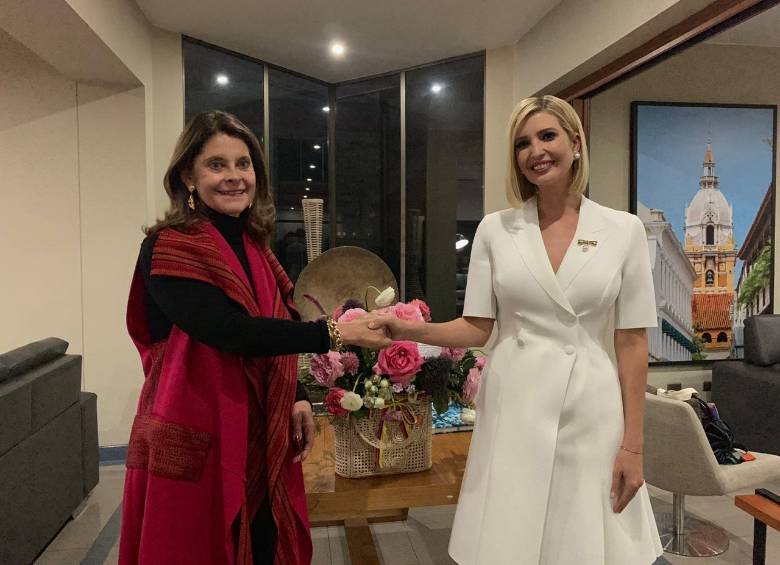 Ivanka Trump ya está en Colombia. Fue recibida por la Vicepresidenta Marta Lucía Ramírez. FOTO: Colprensa/Cortesía Vicepresidencia