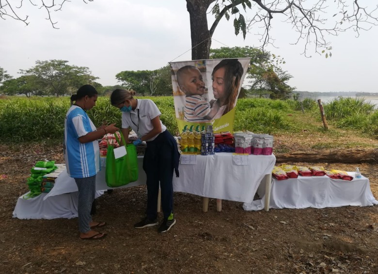 La caja de compensación familiar, Comfenalco acompaña a 1.850 familias con nutrición y atención psicosocial. Foto cortesía Comfenalco Antioquia