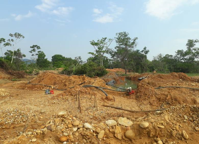 Las operaciones contra la minería ilegal se dieron en Tarazá. FOTO Cortesía Ejército