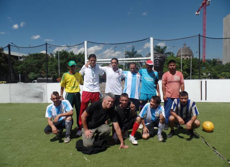 Los diez integrantes del equipo de Centro día, que con la camiseta de Argentina llegaron a la final de la Copa. FOTO Miguel Á. López