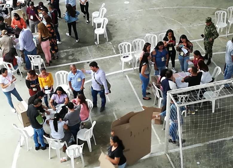 La Procuraduría señaló que entre las conductas más denunciadas en las elecciones están: la presunta intervención en política de funcionarios, compra de votos y publicidad indebida de candidatos. Foto Manuel Saldarriaga