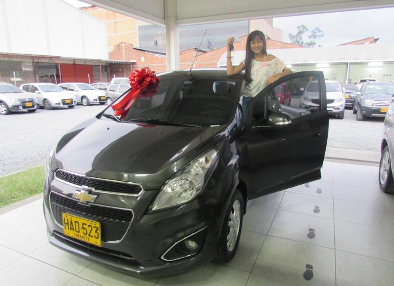 El concesionario es el que tiene mayor exhibición de carros usados en un solo lugar, con cerca de 130 unidades.