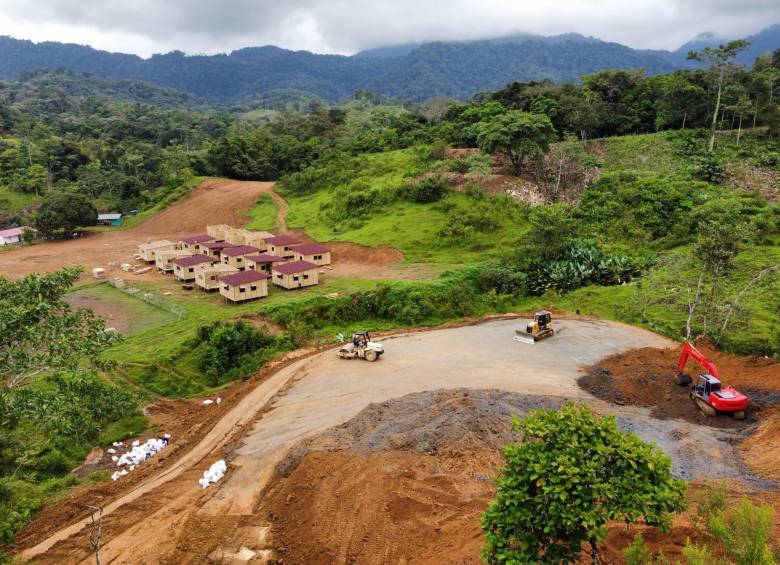 En el espacio alquilado de 137,2 hectáreas, se inició el 2 de diciembre la construcción de las viviendas provisionales para los excombatientes de las Farc. FOTO CORTESÍA ARN