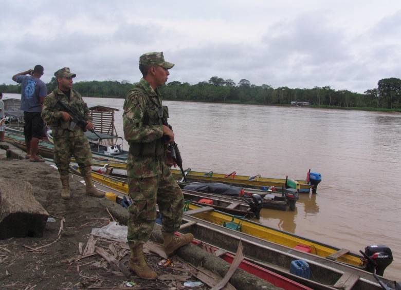 En Chocó, las Fuerzas Militares están en alerta ante la presencia de diversos grupos armados ilegales. FOTO: Archivo 