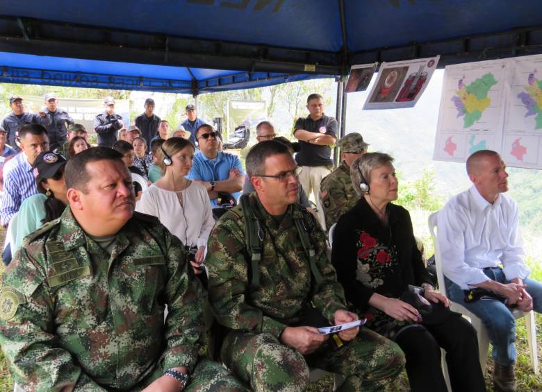 El Batallón del Desminado Humanitario ha declarado que Antioquia es el departamento con mayor número de víctimas de minas antipersonal (2.511) en Colombia; seguido de Meta (1.137); Caquetá (937); Nariño (856); y Norte de Santander (798). FOTO Cortesía Cascada Comunicaciones. 