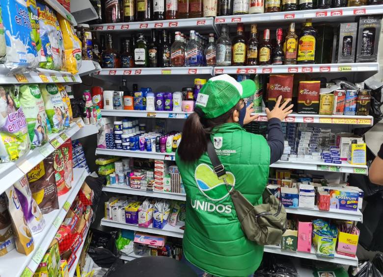 En el operativo en total encontraron 844 unidades falsificadas y de contrabando. FOTO CORTESÍA