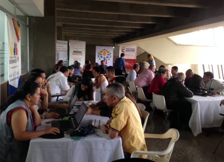 Jornadas de restitución de tierras se realizaron en San Carlos, Granada, San Roque, Montebello y Santo Domingo. FOTO cortesía