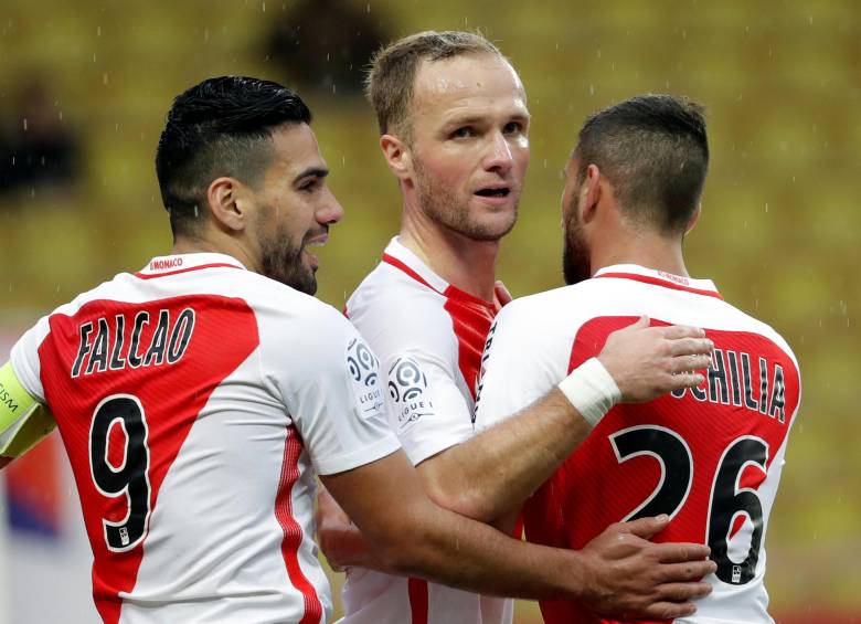 Falcao no anotó en la goleada de su equipo, el Mínaco, que sigue líder en Francia. FOTO REUTERS