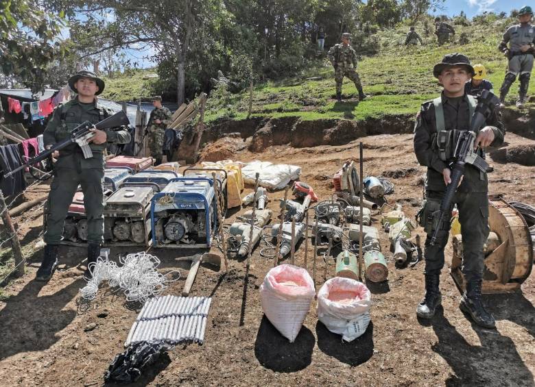 Policía reporta golpes al Clan del Golfo y a la minería ilegal