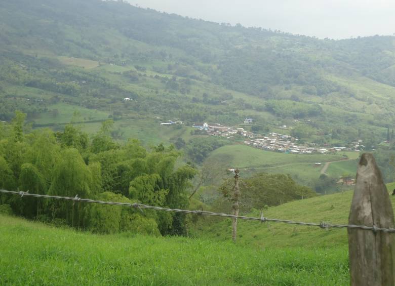 Corregimiento de Santa Rosa de Tapias en Valle del Cauca. Foto tomada de iegssedesantarosadelima.blogspot.com